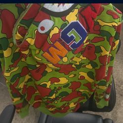 bape hoodie medium
