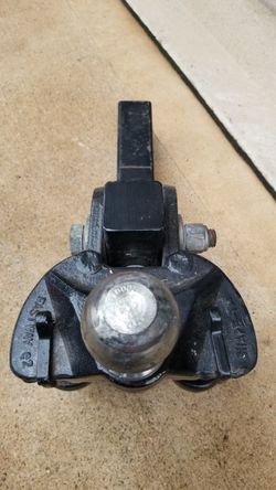Huge Hitch For Sale.