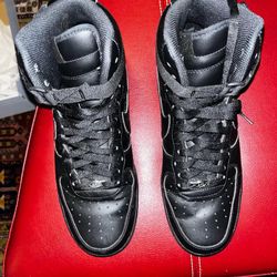 Nike Air Force 1 Mid ‘07 ‘Triple Black’