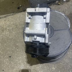 Ac Compresor  Fs10 Fits Kia Sorento 03 To 06