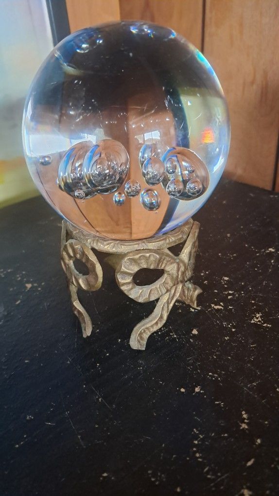 Crystal Ball Air Bubbles