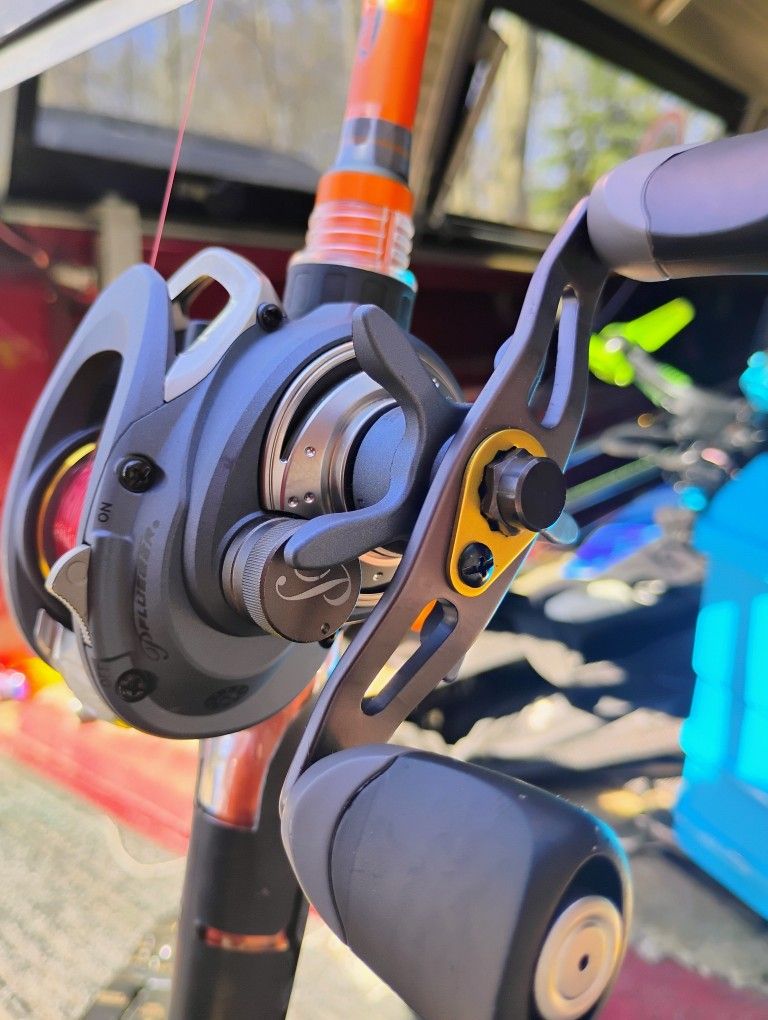 Pfluger Baitcaster.