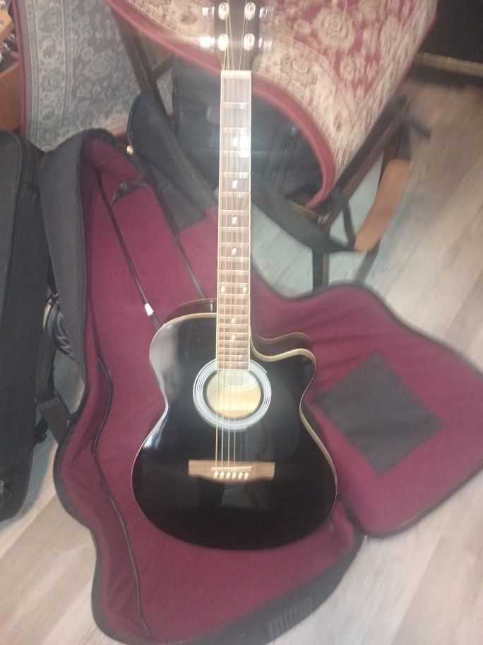 Guitar Acoustic Electric. Fender Amplifies
