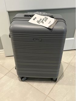 New IFLY 20” Hardside Carryon Spinner GRAY Suitcase Expandable Luggage