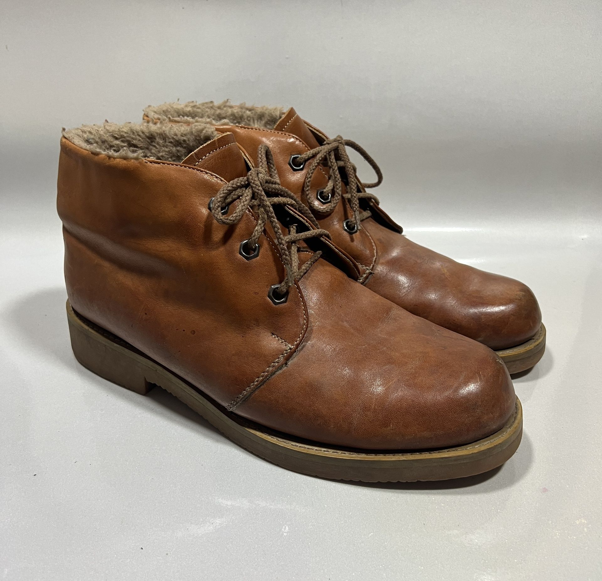 Tomis Chukka Ankle Boots Mens Size 10 Brown Leather Lace Up  display picture 2