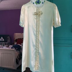 Small girls dress