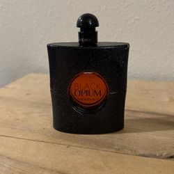 YSL BLACK OPIUM