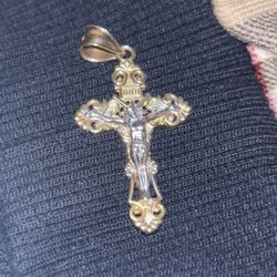 14k Cross Pendant