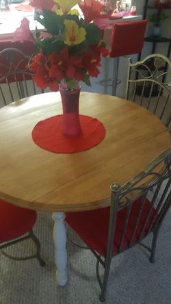 4 Chair Table