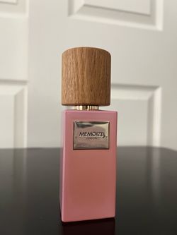 Memoize London Rose Luxuria