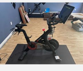 Peloton Bike