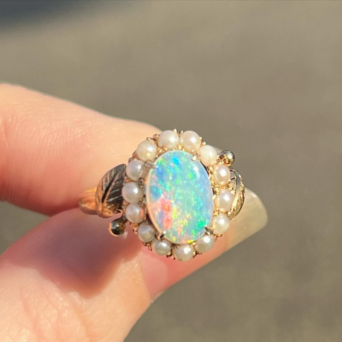 Vintage 14k gold, Opal & Pearl Ring - Heavy - Quality Ring