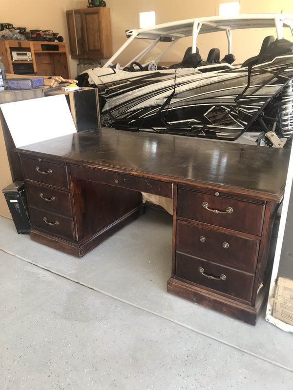 Executive Desk for Sale in Phoenix, AZ OfferUp