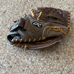 Rawlings, The Golden Glove Right Handed Baseball Glove Mitt 12 Inch