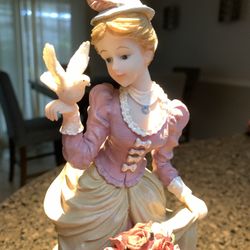Figurine Frances Collection