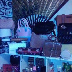 Huge Purse Lot All Name Brand All Like Brand New 