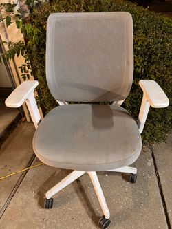 Gray Mesh Office Chair with White Frame