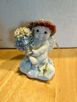 Dreamsicles Statue