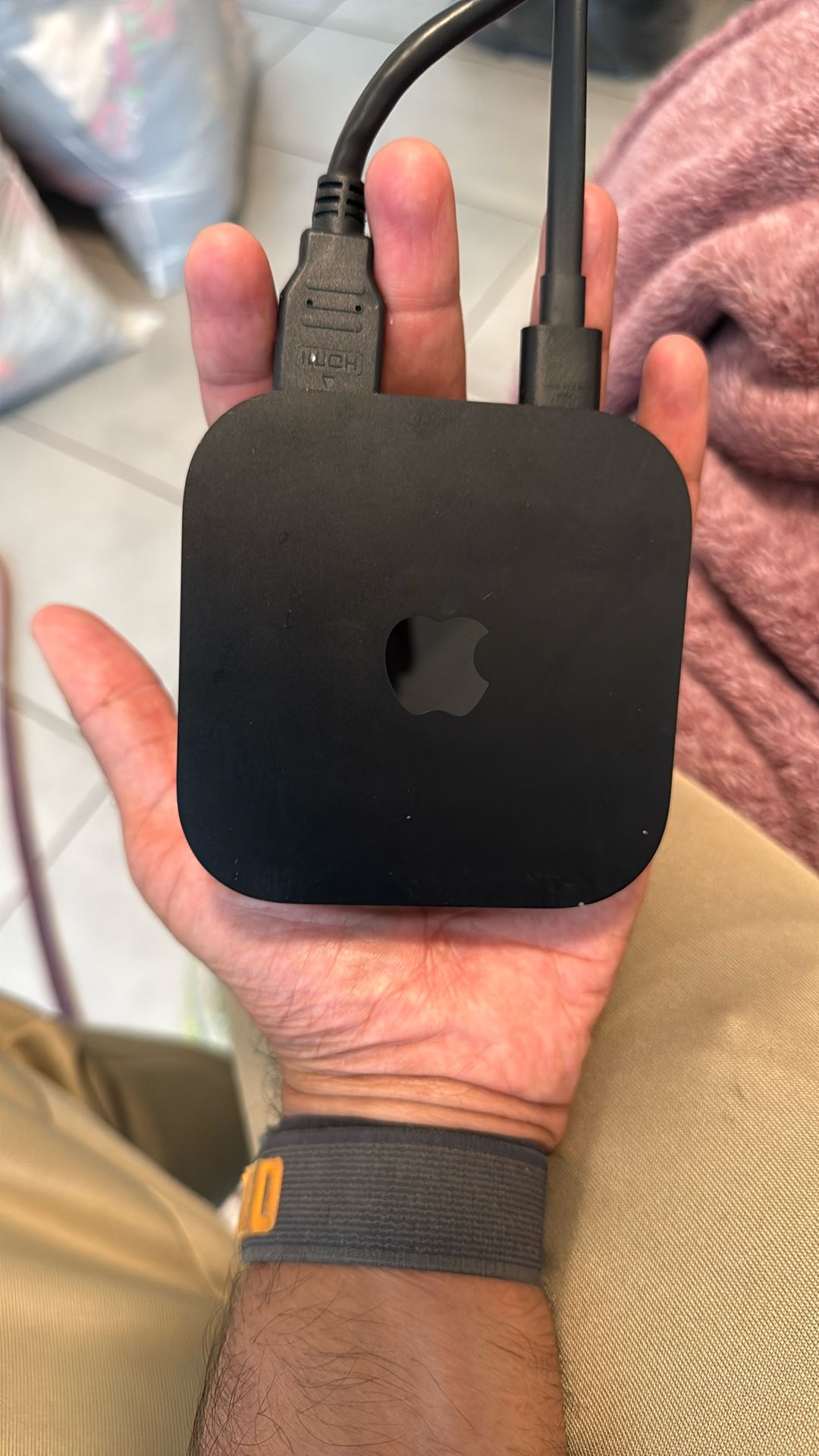 Apple TV 4K HDr10 And 4K - Perfect Condition With Remote