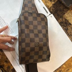 LV  Geronimo  Authentic 