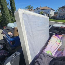 Will Take Best Offers Not Free Box Spring Size Queen