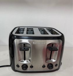 BLACK+DECKER 4-Slice Toaster, TR1478BD, Extra Wide Slots, 7 Shade Settings, 1400 Watts, Frozen and Bagel Buttons
