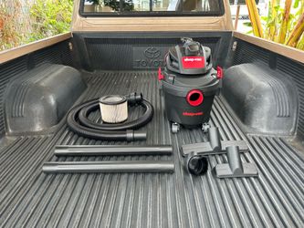 Shop-Vac 4-Gallon 6 HP Corded Wet/Dry Shop Vacuum *NO BACK WHEELS*