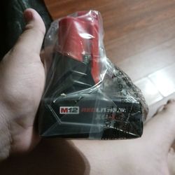 Milwakee M12 Red Lithium Xc 4.0 Battery