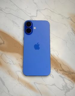 iPhone 16