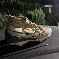 Nike Baseball Cleats Size 12