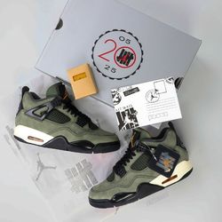 Undefeated Jordan 4s (9.5)