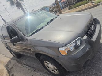 2005 Ford Escape