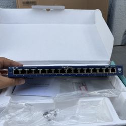 Netgear 16 Gigabit Switch