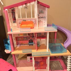 Barbie House With Camper