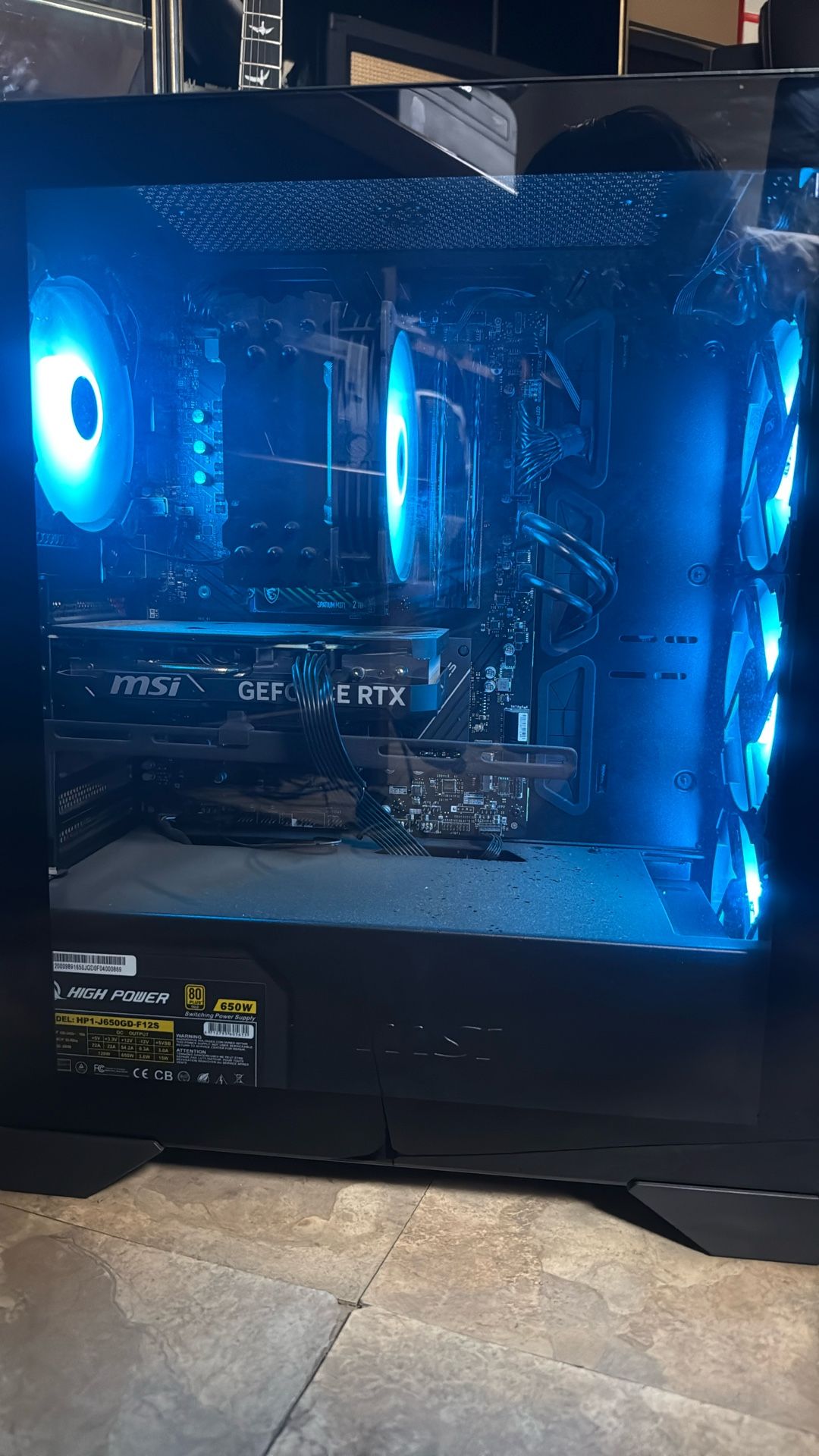 Gaming PC - MSI Gaming Desktop Aegis R 13NUD-462US Intel Core i7-13700F 32GB DDR5 2TB PCIe SSD GeForce RTX 4060 Ti Windows 11 Home 64-bit