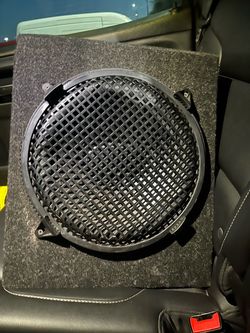 1 12inch Memphis subwoofer with amp!