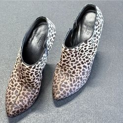 GUCCI PALOMA Leopard Printed Pony Hair Boots