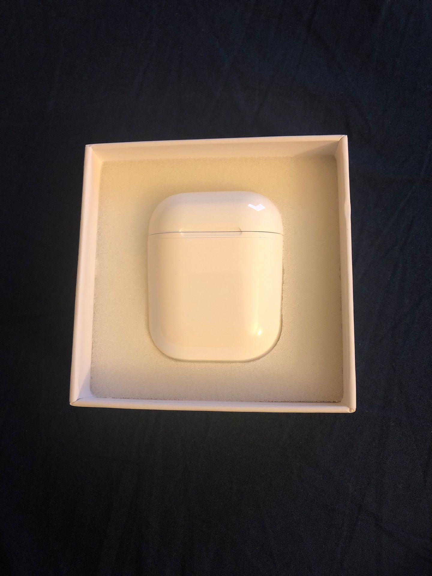 AirPods wireless charging case for gen 1