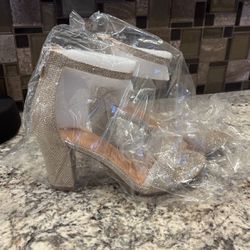 New In Box Champagne Heels