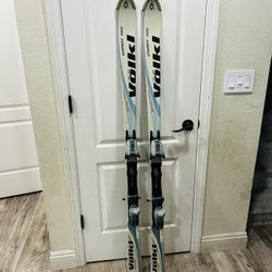VOLKL SKIS WITH BINDINGS 163cm