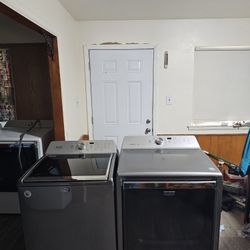 MAYTAG STAINLESS STEEL WASHER AND DRYER SET BOTH ELECTRIC XL CAPACITY DELIVERY AVAILABLE FOR EXTRA FEE WE DO REPAIRS 