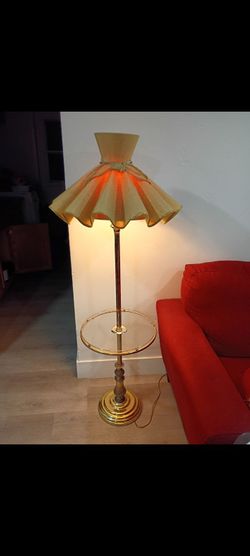 Antique lamp with table