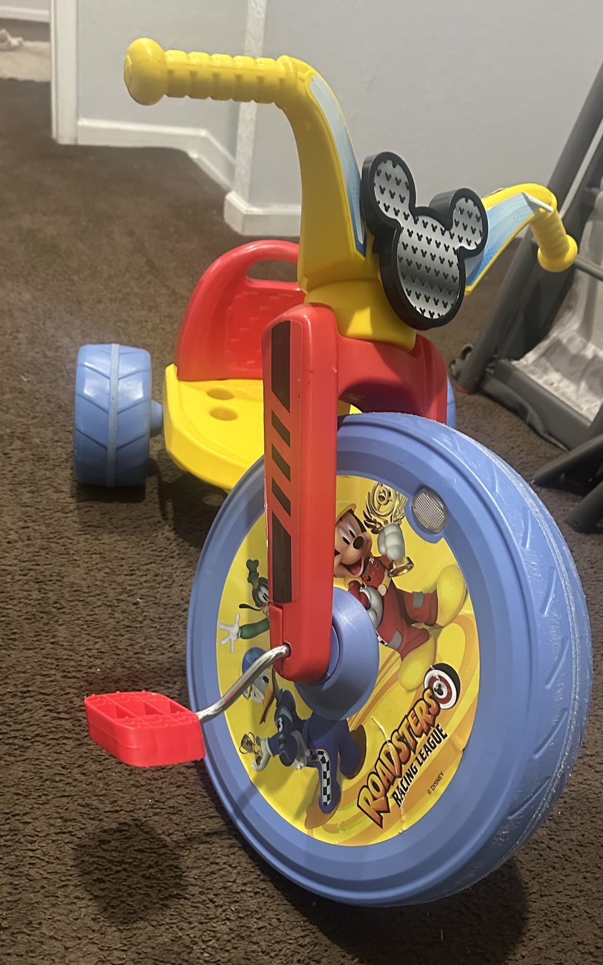 Fly Wheels Mickey Mouse Tricycle