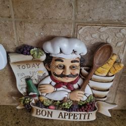 Cute Wall Hanger For Your Kitchen 