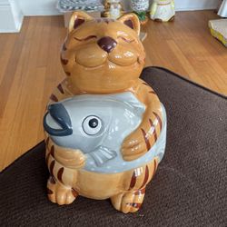 Cat Canister Cookie Jar. 