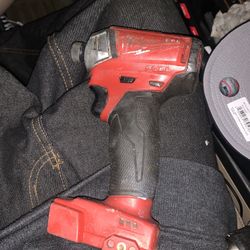 Milwaukee Tools 