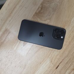 Iphone 15 Pro Maxx....256gb⭐️⭐️unlock Any Sim 