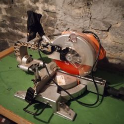 Miter saw