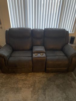 Recliner Sofa 