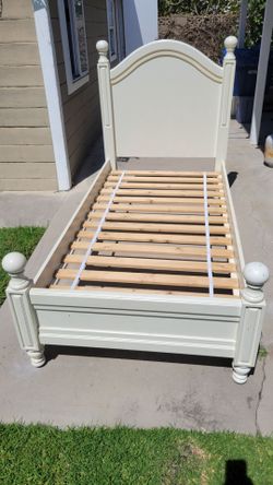 Pottery Barn Twin Bed Frame